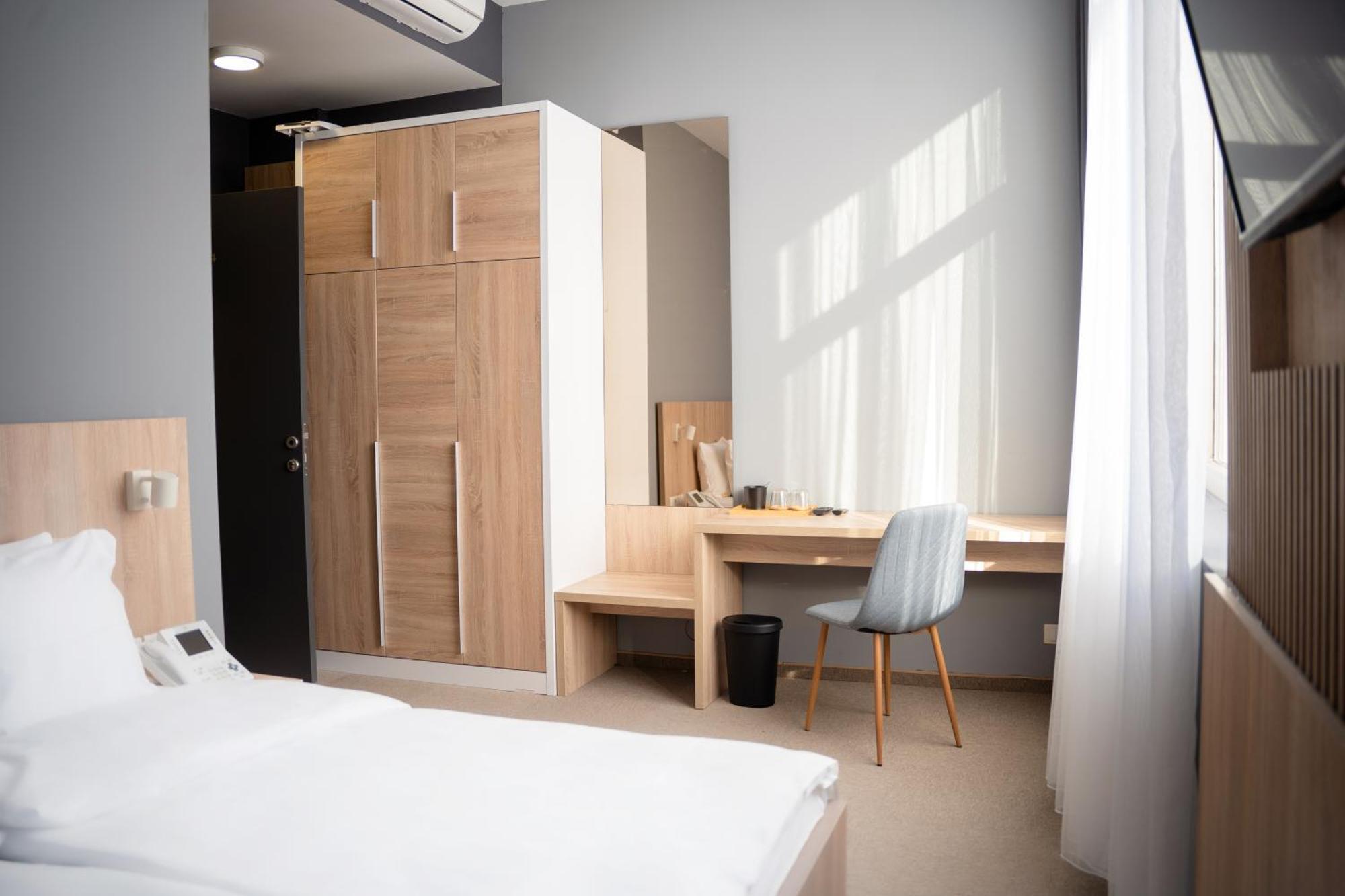 Olivia Rooms Белград Экстерьер фото